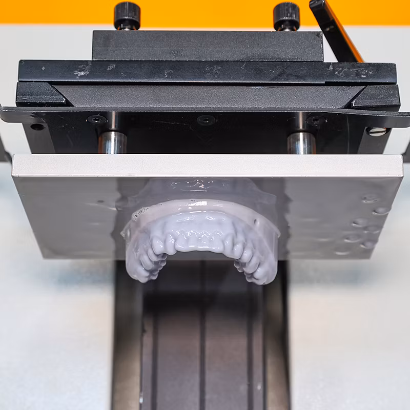 3D Sensitive Resin Printer UV Curing Printer High Precision Large Printing Size400X370X690mm Jewellery Casting 3D DLP Printers Hospital Dental Resin Printers