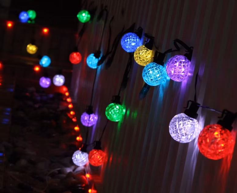 Amazon Hot Sale Solar String Lights Colorful LED Bulb Light for Christmas Tree Home Holiday Decor
