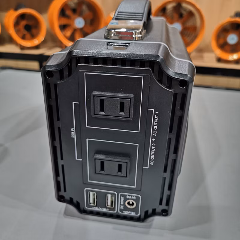 Solar Charging Station AC Output Portable Generator Solar Power Bank