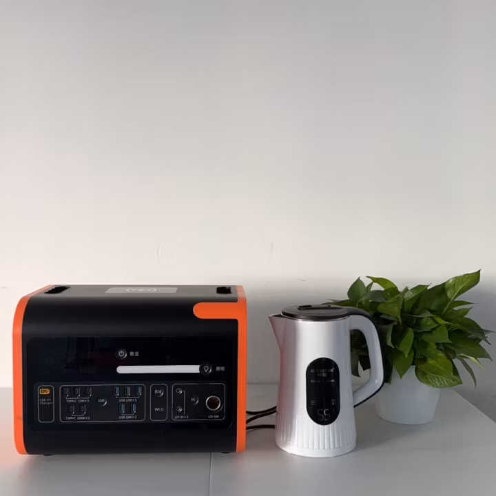 Wholesale OEM ODM 2200W Solar Generator Portable Energy Storage Power Super Fast Charging Station