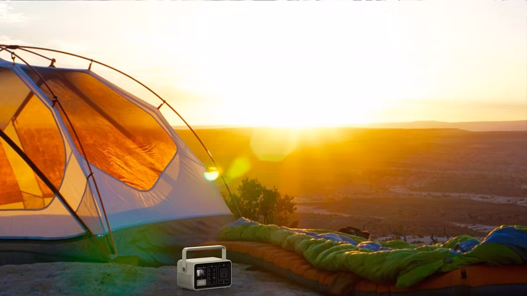 Factory Solar Generator LiFePO4 Energy Storage 62400mAh 3.6V 224.64wh Rechargeable Lithium Battery Power Bank Supply Station for Camping