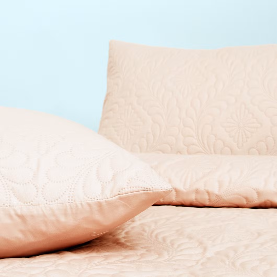 Wholesale 100% Polyester Ful/Queen/King Size Custom Design Solid Color Pinsonic Quilted Bed Spread Ultrasonic Quilt Pink Bedspread Microfiber Bed Coverlet