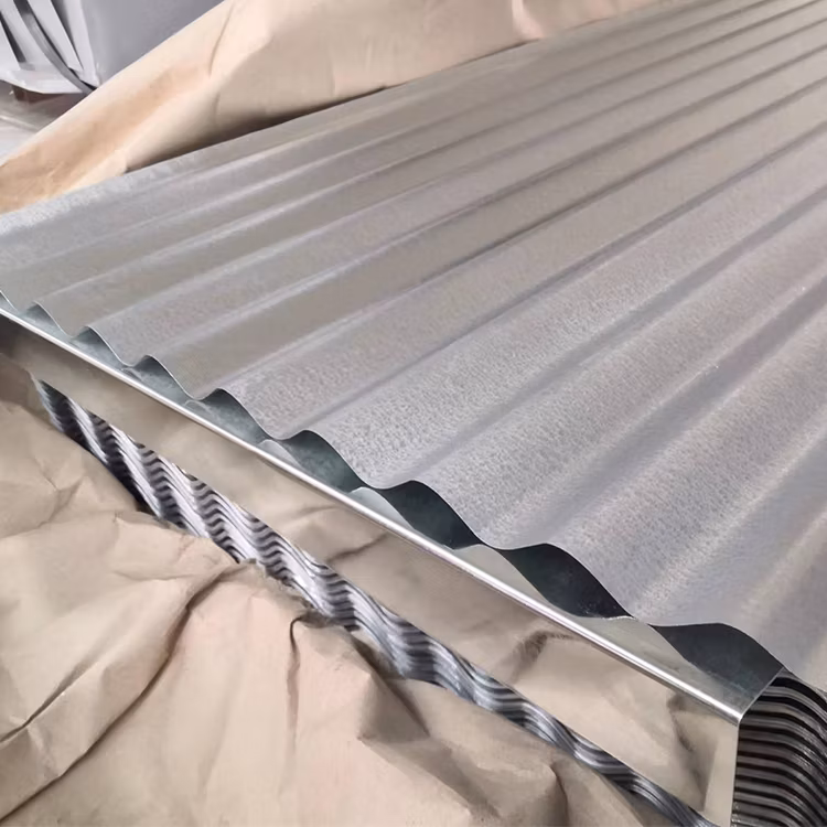 Corrugated Gi Galvanized Steel Sheet for Roofing Tile Garden Beds with 0.6mm 0.8mm 1.2mm Z80g Z100g Iron Metal Roof Manufacturer 20 26 Gauge Gi Gl Zinc 470 600