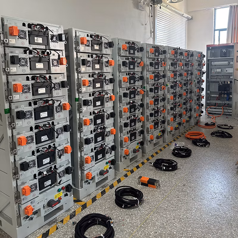 Energy Power Storage Ess High Voltage 50kwh 100kwh 150kwh 200kwh LiFePO4 Solar Panel Battery Solution for Project