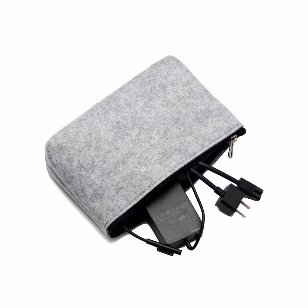 Wholesale Lovely Small New Style Cheap Felt Zipper Women Makeup Cute Bag