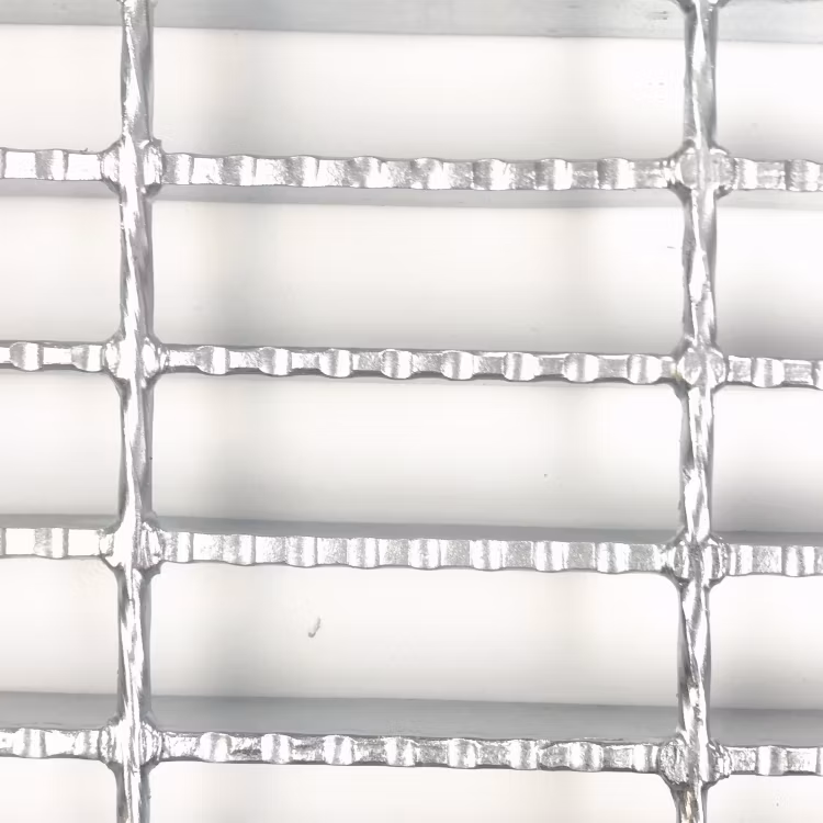 Welded 30X100 Mesh Size Grated Floor Construction Galvanized Steel Grating Clamps Square Twisted Cross Bar Walkway Trench Cover