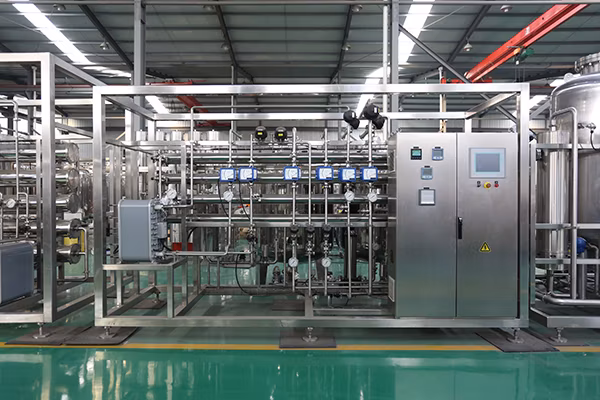 Marya Water Treatment Equipment with Filtration Reverse Osmosis (RO) for Superior Purity