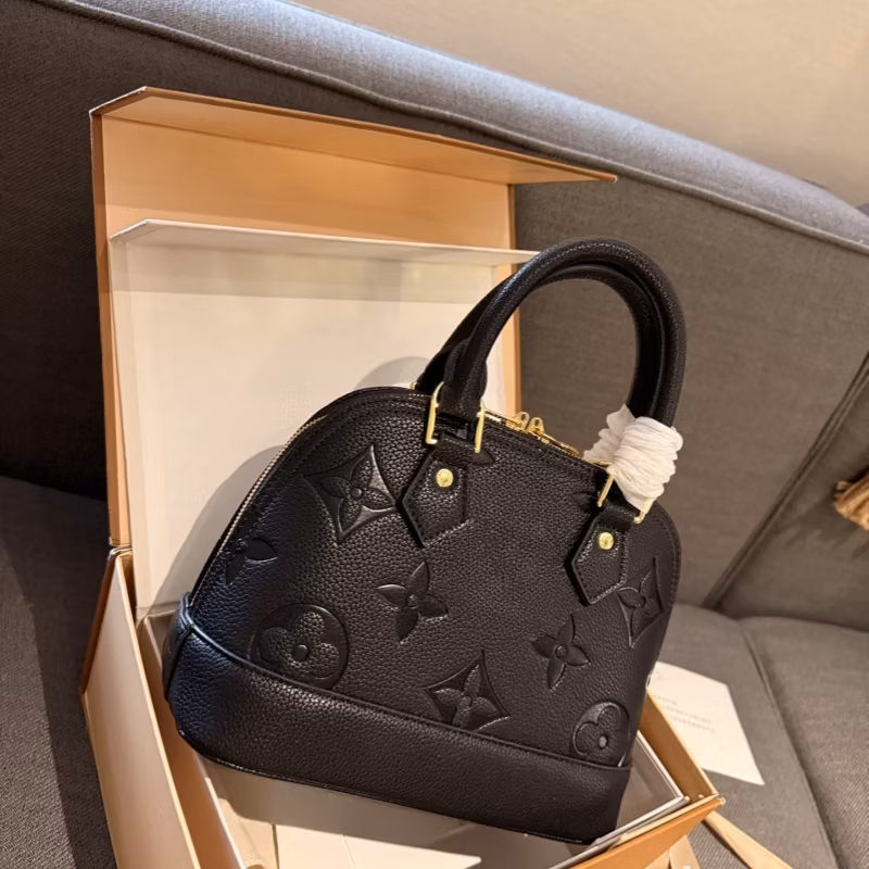 1: 1 Designer Clothing Factory Women Handbags Replicas Online Store 1: 1 Top Fashion Women Leather Bag