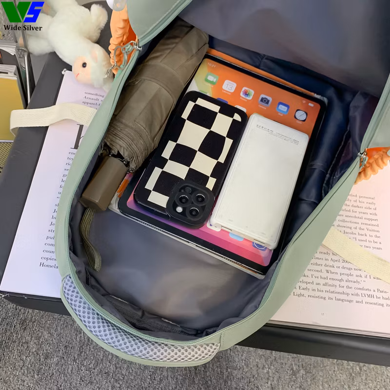 Wide Silver Good Selling Kids Backpacks with Waterproof Cartoon Design 2024