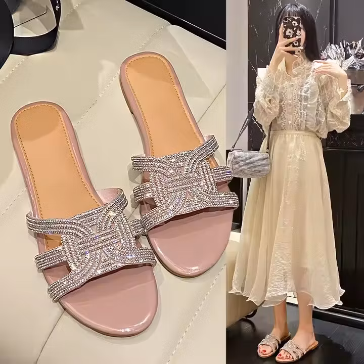 2024 Wholesale New Styles Summer Design Rhinestone Strap Open Toe Casual Flat Slippers Sandals Ladies Women Shoes