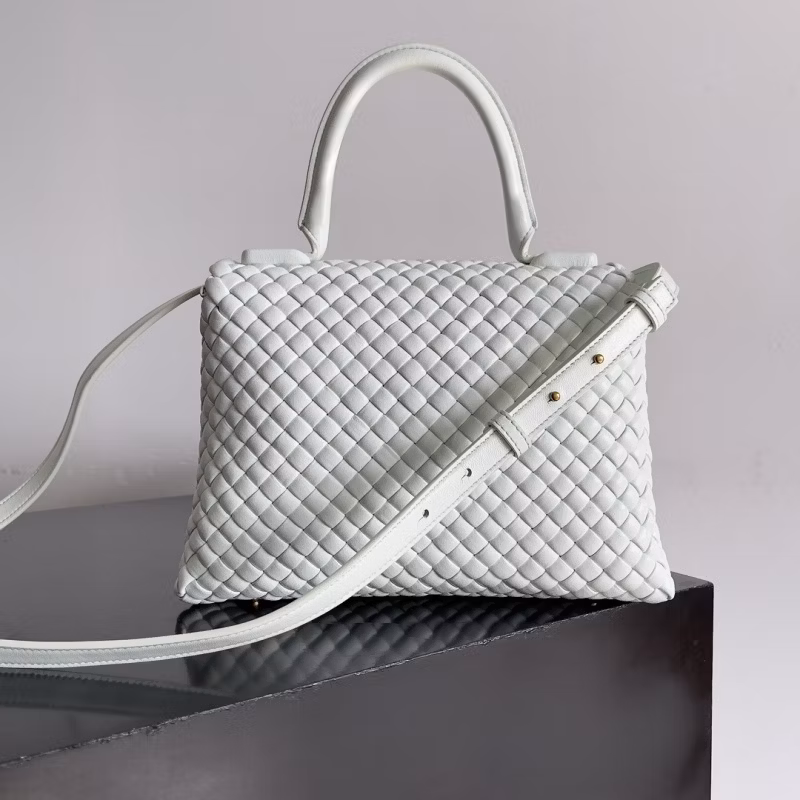 Popular Ladies Handbag Genuine Leather Material Factory Price Wholesale Price Luxury High-End Top Quality High Quality Ladies Bag