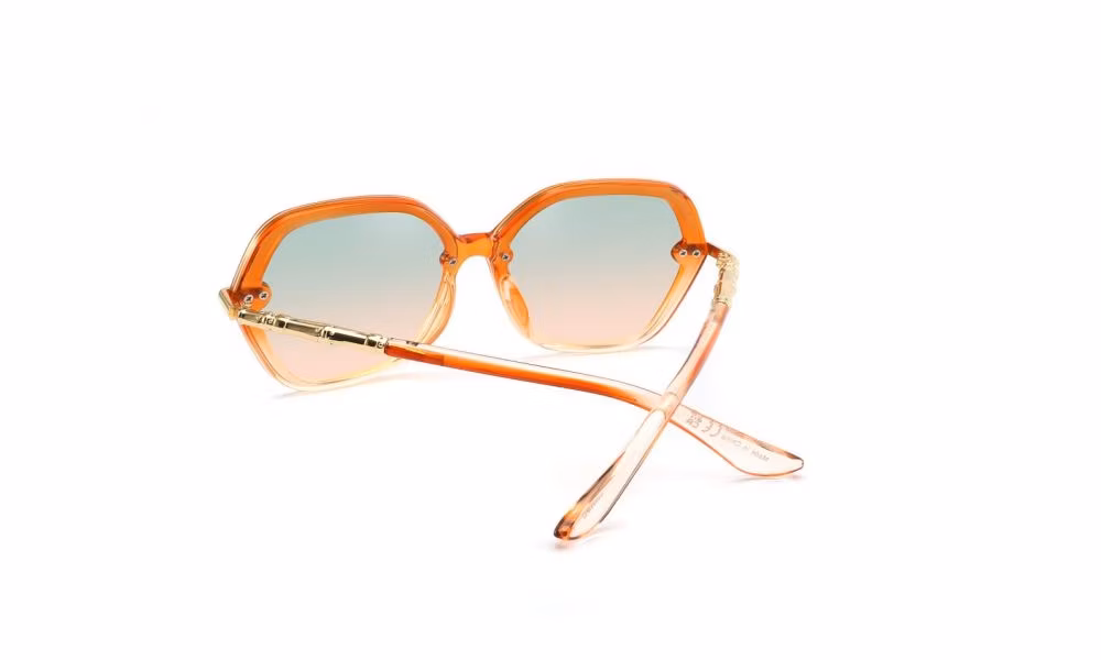 2024 New Arrival Hot Sale High Quality Full Rim PC Square Frame Fashion Unisex Sunglasses with 100% UV400 Polarized Lenses