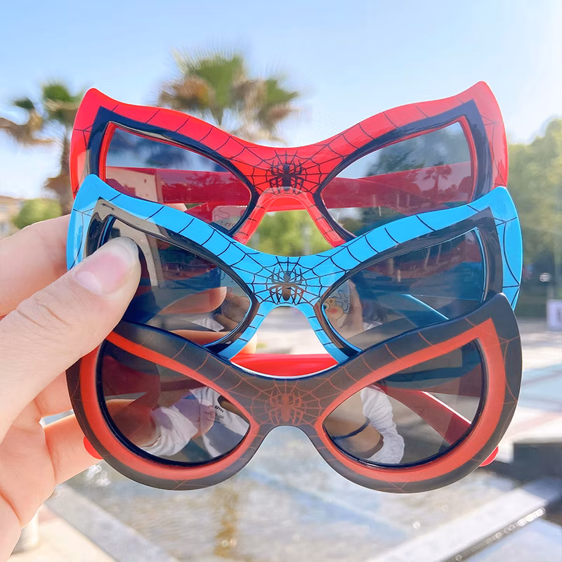Spider Man Children′s Kids Glasses Boys and Girls Sunglasses