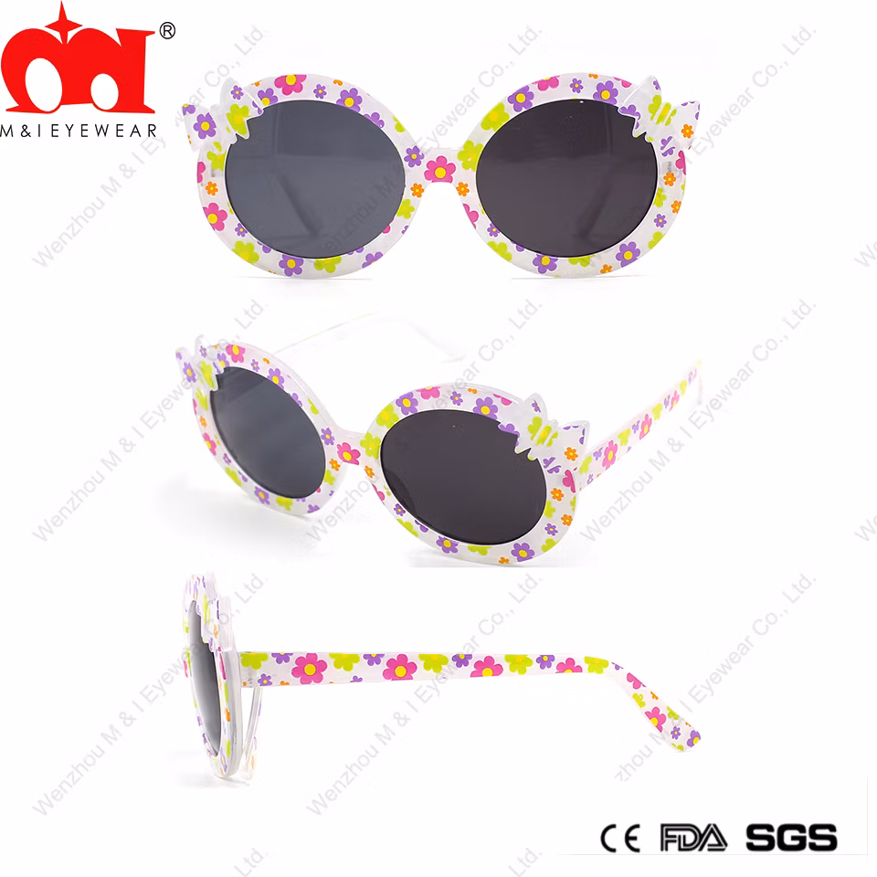 Hello Kitty Cat Frame Pure Color Lens Plastic Hypoallergenic Kids Sunglasses (LT905027)