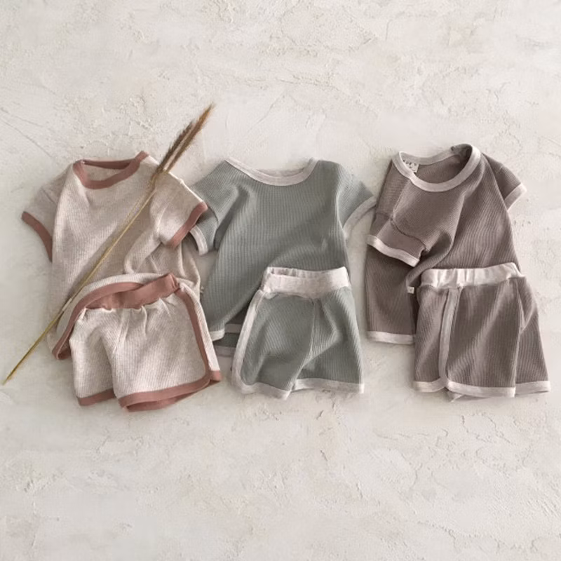 Cotton Children′s Suit Apparel T Shirt Suit Children′s Suit Wear with Customized Logo