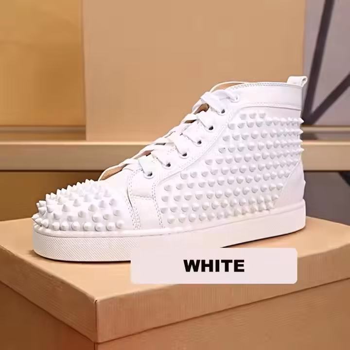Night Club Casual Rhinestones Designer Casual Dress Shoe Leather Women Party Sneakers Rivets Flat Red Bottom Shoes for Men