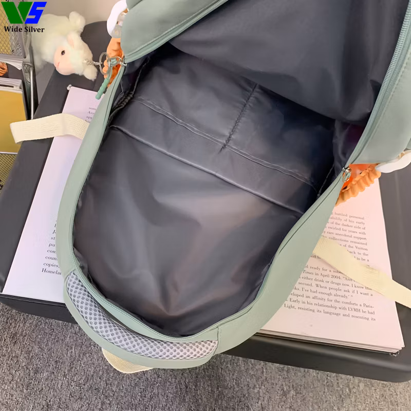 Wide Silver Good Selling Kids Backpacks with Waterproof Cartoon Design 2024