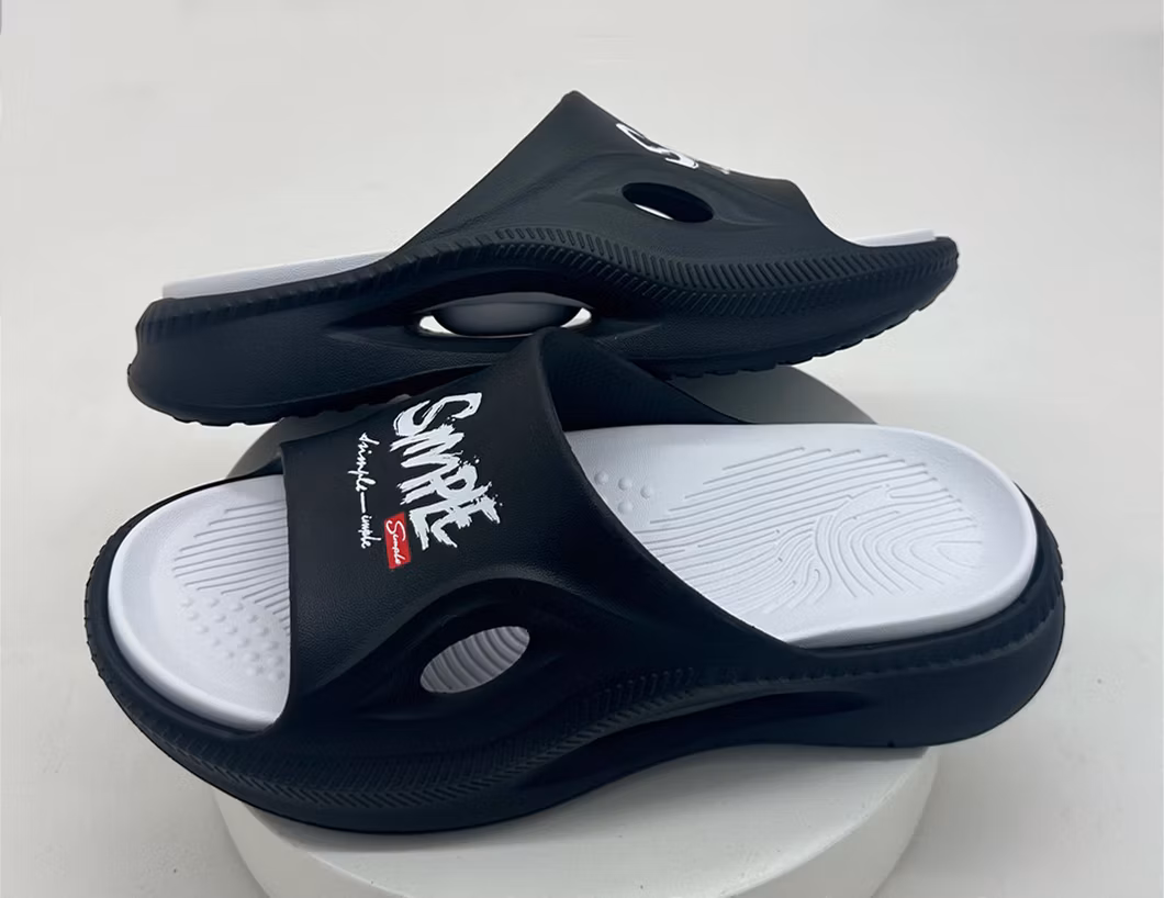 2024 Summer New Children′s Slippers Kids Indoor Dormitory Slides Slippers Non-Slip Boys Girls Outer Wear Soft Sole Shoes
