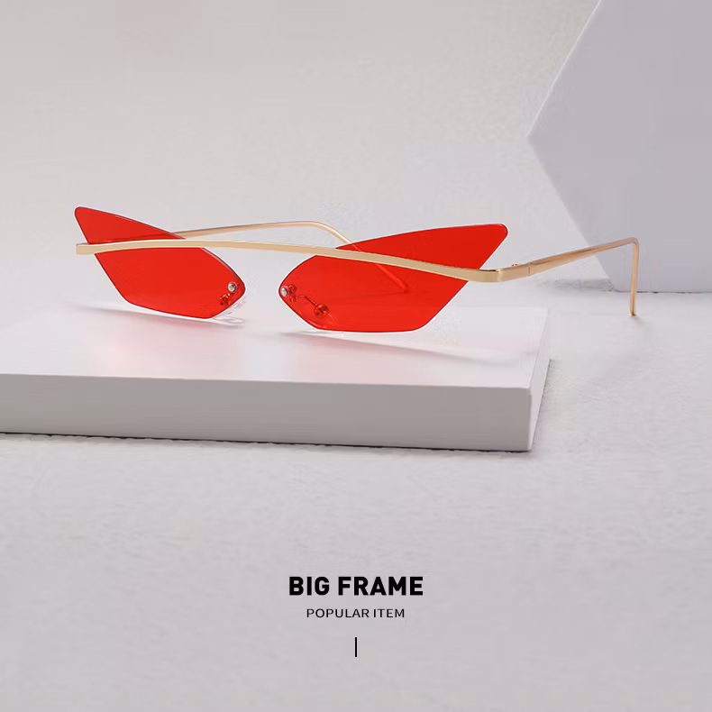 Luxury New Design Small Cat Eye Frameless Personality Sun Glasses for Men and Women Unique Fashion Style Sunglasses