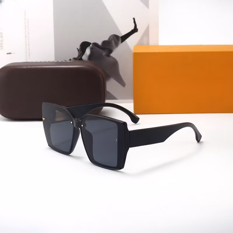 Sunglasses New Popular Luxury Fashion Sunglasses Men′s Women′s Sunglasses Designer Glasses