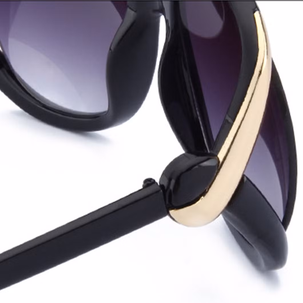 Wholesale Manufacture Transparent Purple Small Oval Sunglasses Customized Sunglasses for Women