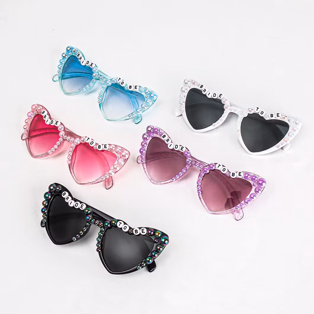 Classic Diamond-Encrusted Heart-Shaped Sunglasses for Party Hot Selling
