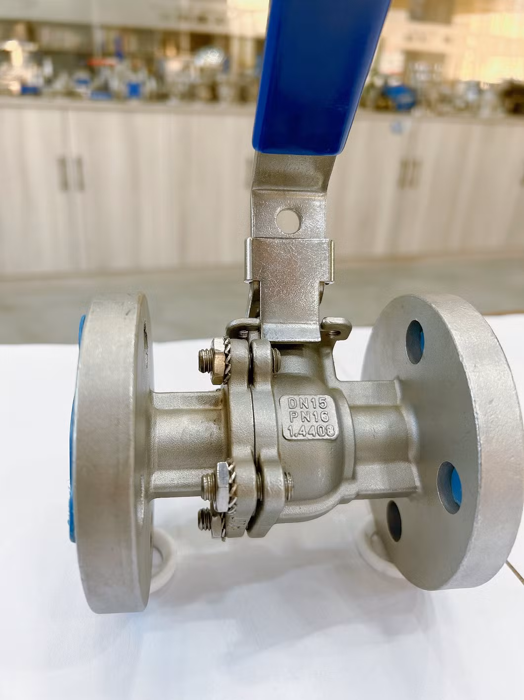 2PC DIN Flange RF. ball valve Stainless Steel 1.4408 1.4308 CF8M CF3M inox carbon steel WCB PN40 PN16 full port fire safe Ball Valve Lever Operated