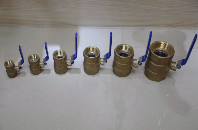 Customized 1/4 Inch-4 Inch Brass Forged Brass Mini Ball Valve Nickel Plating with Steel Handle