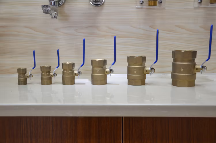 Customized 1/4 Inch-4 Inch Brass Forged Brass Mini Ball Valve Nickel Plating with Steel Handle