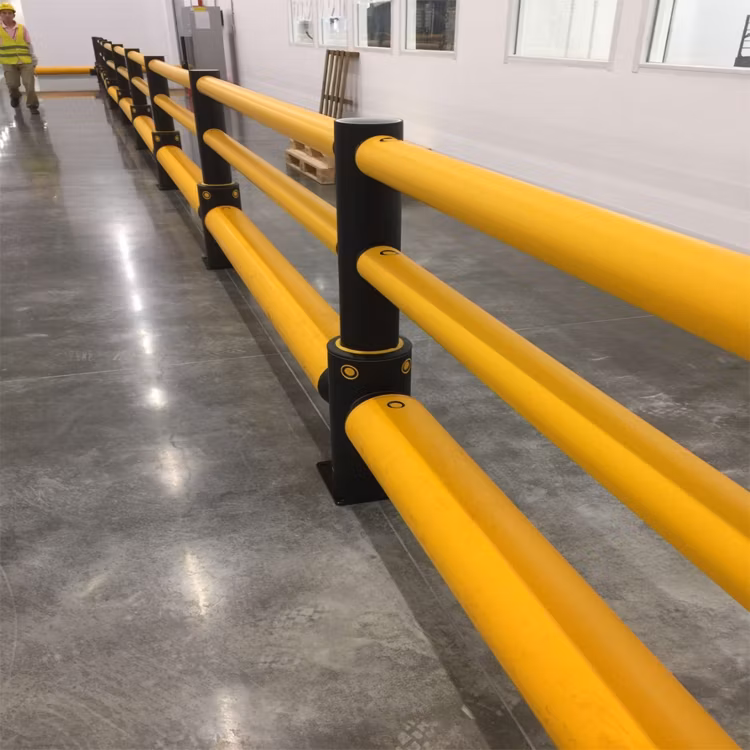 Explosive Hot Sales of High Quality Wholesale New Warehouse Guardrail Parking Traffic Safety Crash Guardrail Fence