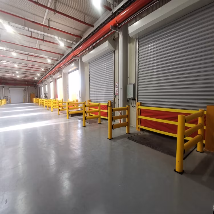 Explosive Hot Sales of High Quality Wholesale New Warehouse Guardrail Parking Traffic Safety Crash Guardrail Fence