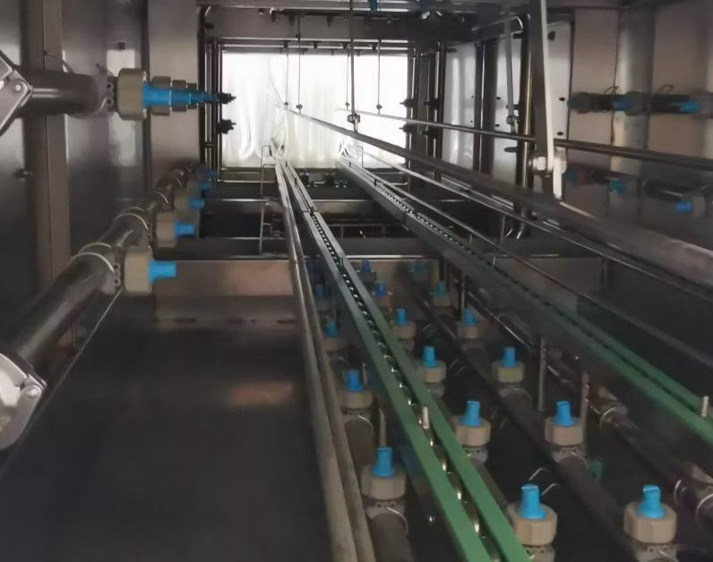 Automatic Industrial Metal Plastic Turnover Box Basket Dish Poultry Cheese Crate Washer Commercial Tray Washing Machine
