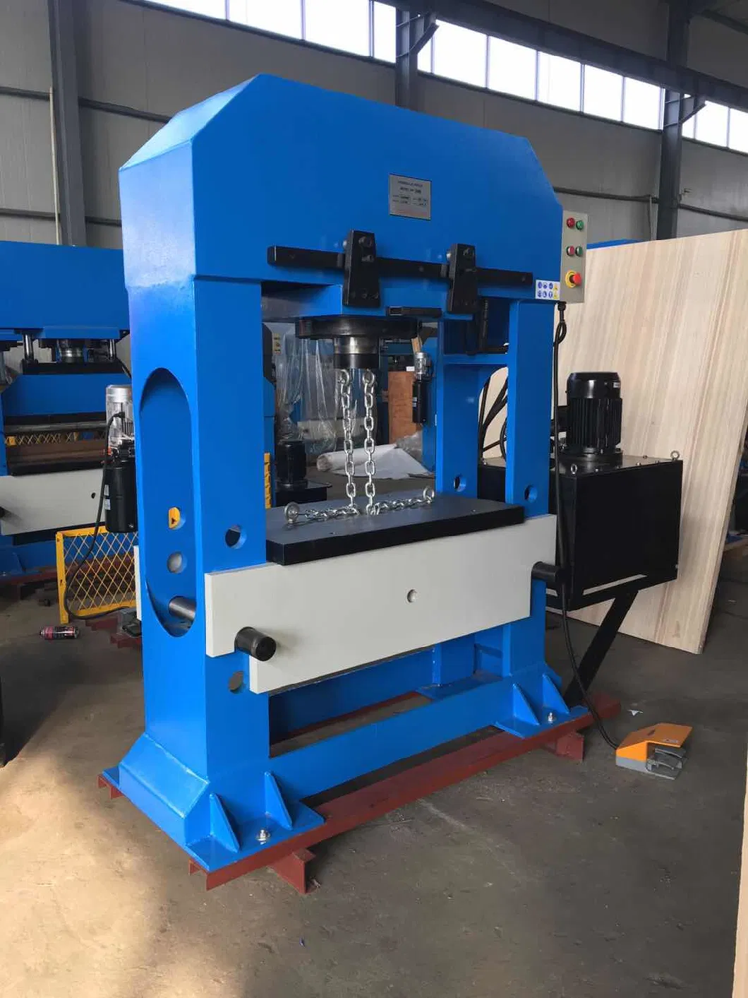 Siecc Heavy Duty Hydraulic Press Machine