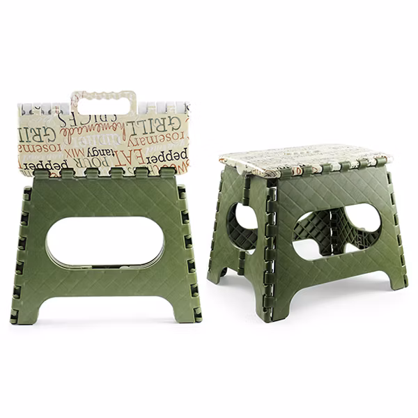 High Quality Plastic Stool 32 High Foldable Stool Convenient Outdoor Camping Easy Carried Stool with Handle