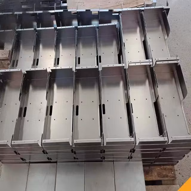 OEM Customized Precision Frame Stainless Steel Aluminum Stamping Bending Welding Laser Cutting Sheet Enclosure Fabrication Metal for Molds Chassis Base
