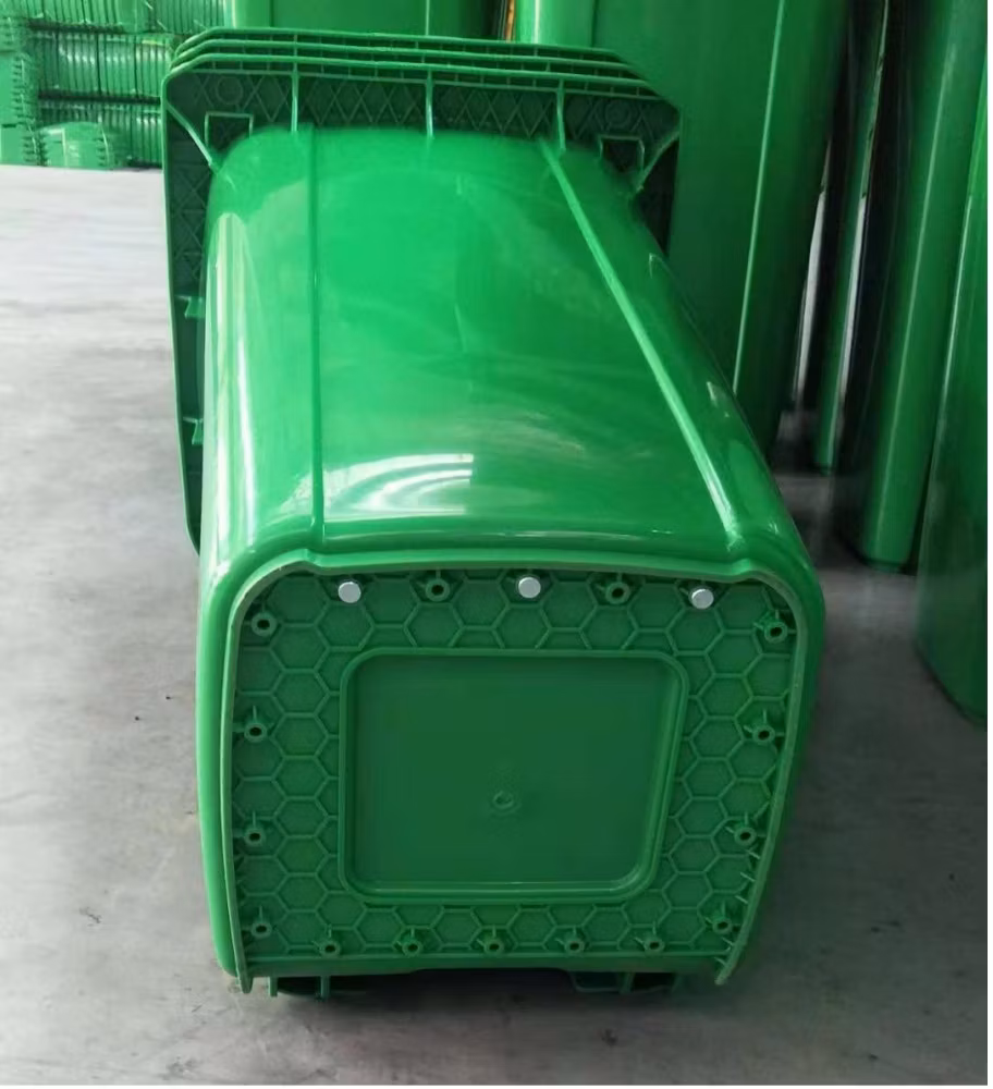 Low Price 100/120/240/360L Public Outdoor Foot Pedal Outside Mobile Plastic Trash Rubbish Wheelie Garbage Waste Bin with Wheel Lid