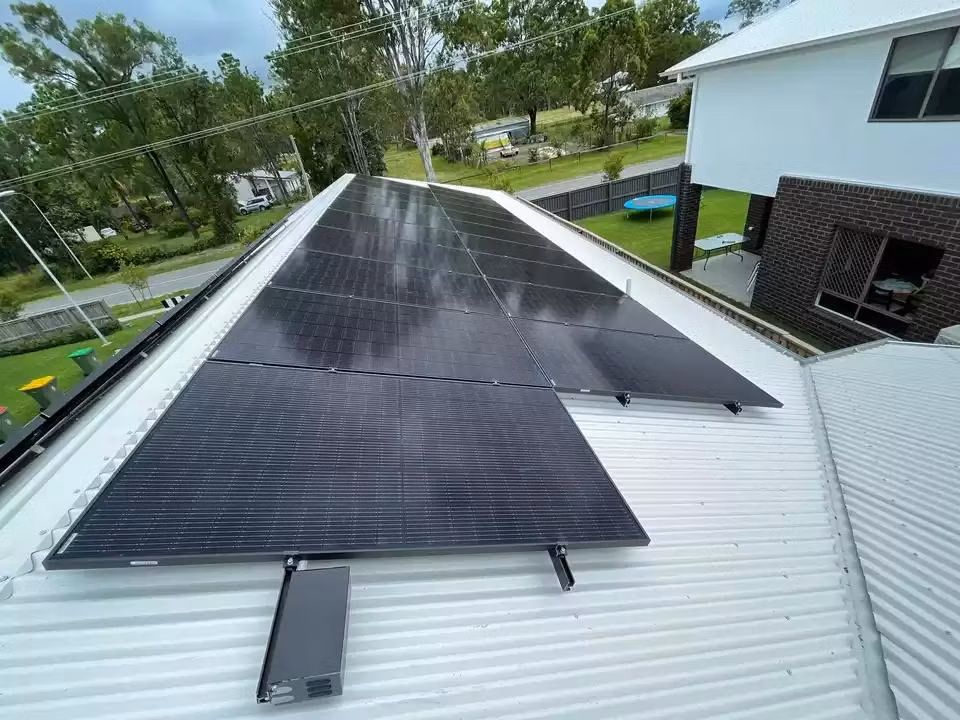 Europe Popular Selling Solar Panels Jinko 400 Watt Solar Full Black Mono Half Solar Cells 405W 410W 415W Solar Panel