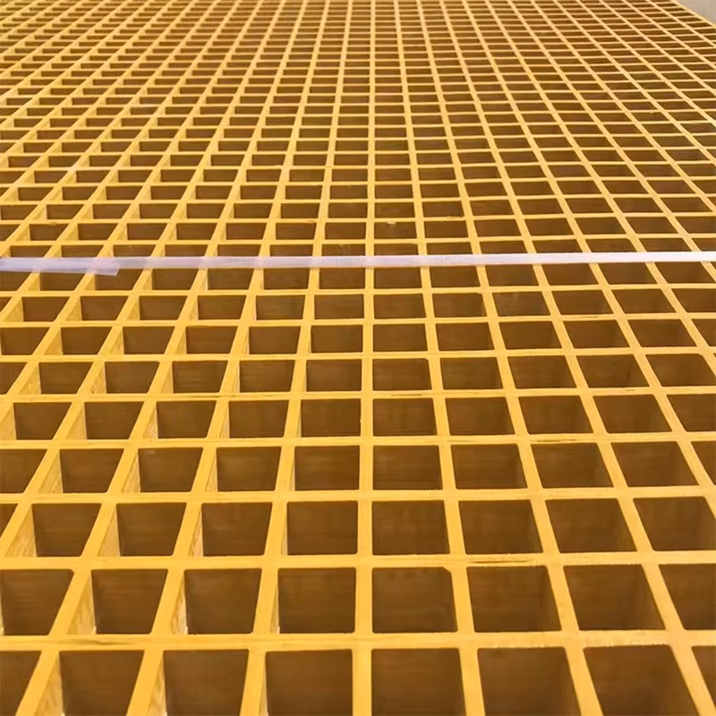38X38X38mm FRP Grating Panel Used in Maintenance for Solar Power Panels Rooftop FRP Grating Walkways for Thailand Market