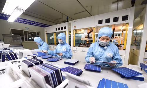 10% off Sunshine Half Cut Cell Module 400 500 600 Watt 440W 450W 460W PV Solar Panel Europe