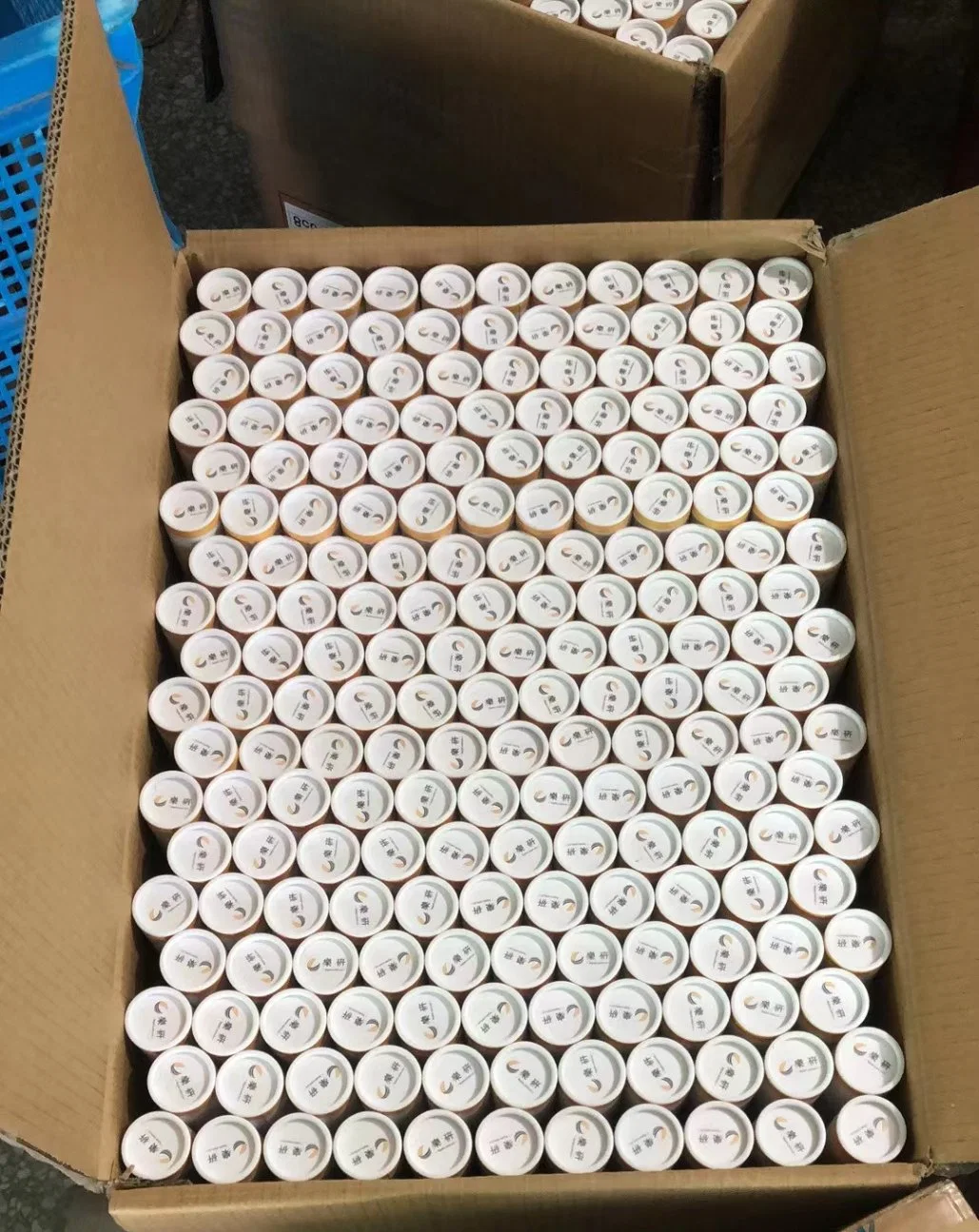 Custom Paper Packing Box Chocolate Packaging Paper Gift Box with Sealing Cap/Lid