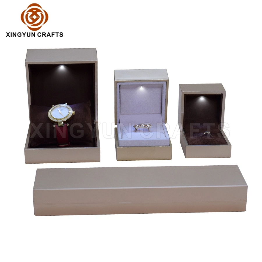 Luxury Walnut Handmade Custom Logo Ring Earring Pendant Jewelry Packaging Set Box with Velvet Insert Pad