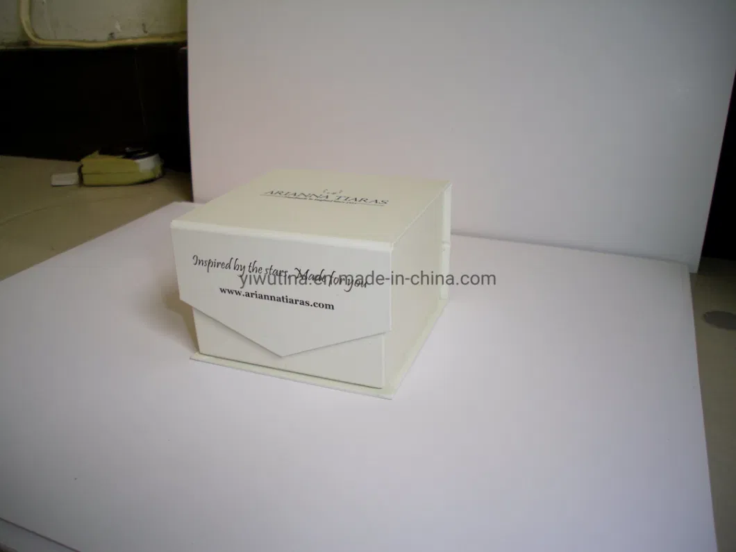 Wholesale Big Luxury Book Shaped Cardboard Wedding Gift Packing Box Custom Logo Printed Large Empty Rigid Paper Clamshell Magnetic Packaging Gift Box