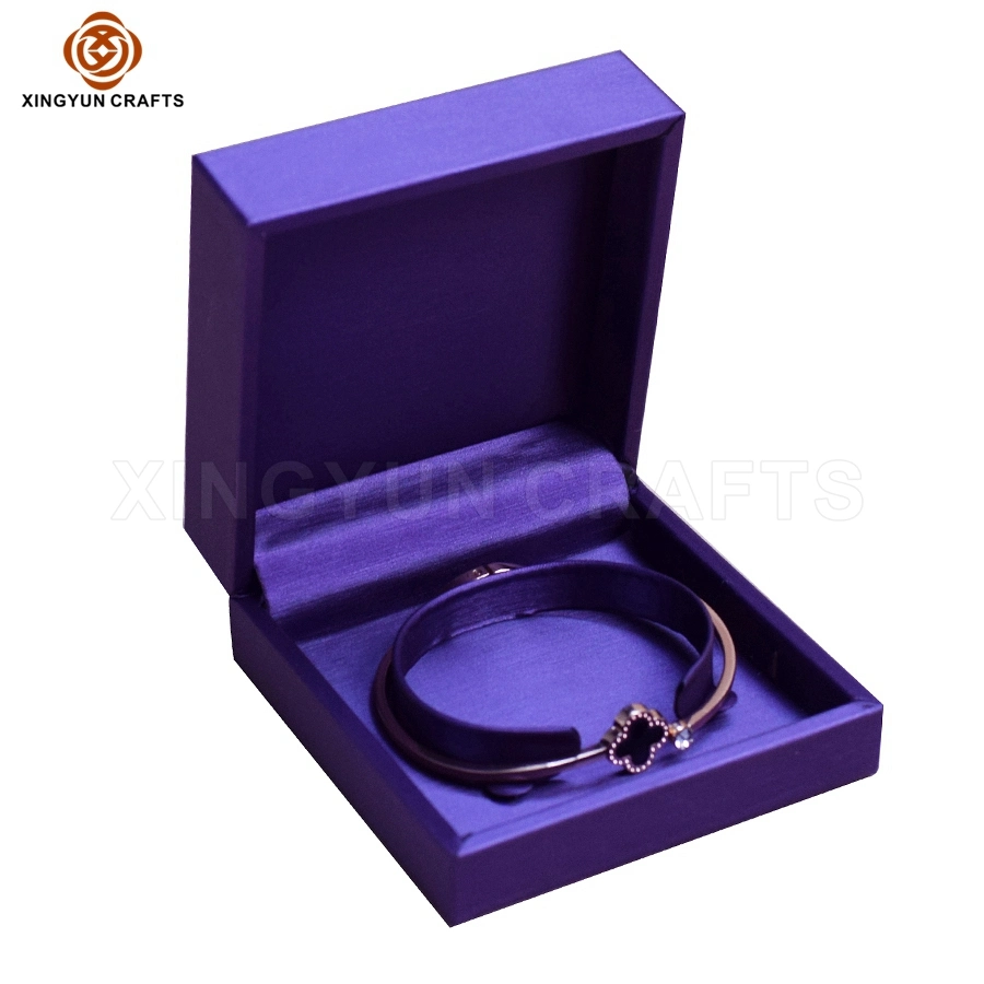 Wholesale Cheap Leather Jewelry Bangle Watch Packaging Box Small Plastic Jewel Gift Storage Box