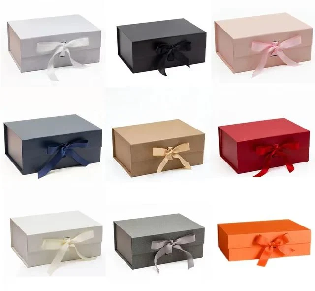 Customized Personalized Logo Cardboard Luxury Gift Packaging Box/Magnet Folding Box with Ribbon Seal/Book Style Cardboard Box