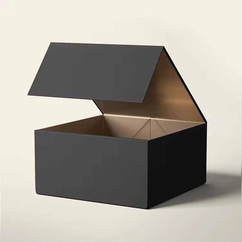 Customized Closure Foldable Magnetic Lid Clamshell Luxury Gift Cardboard Box