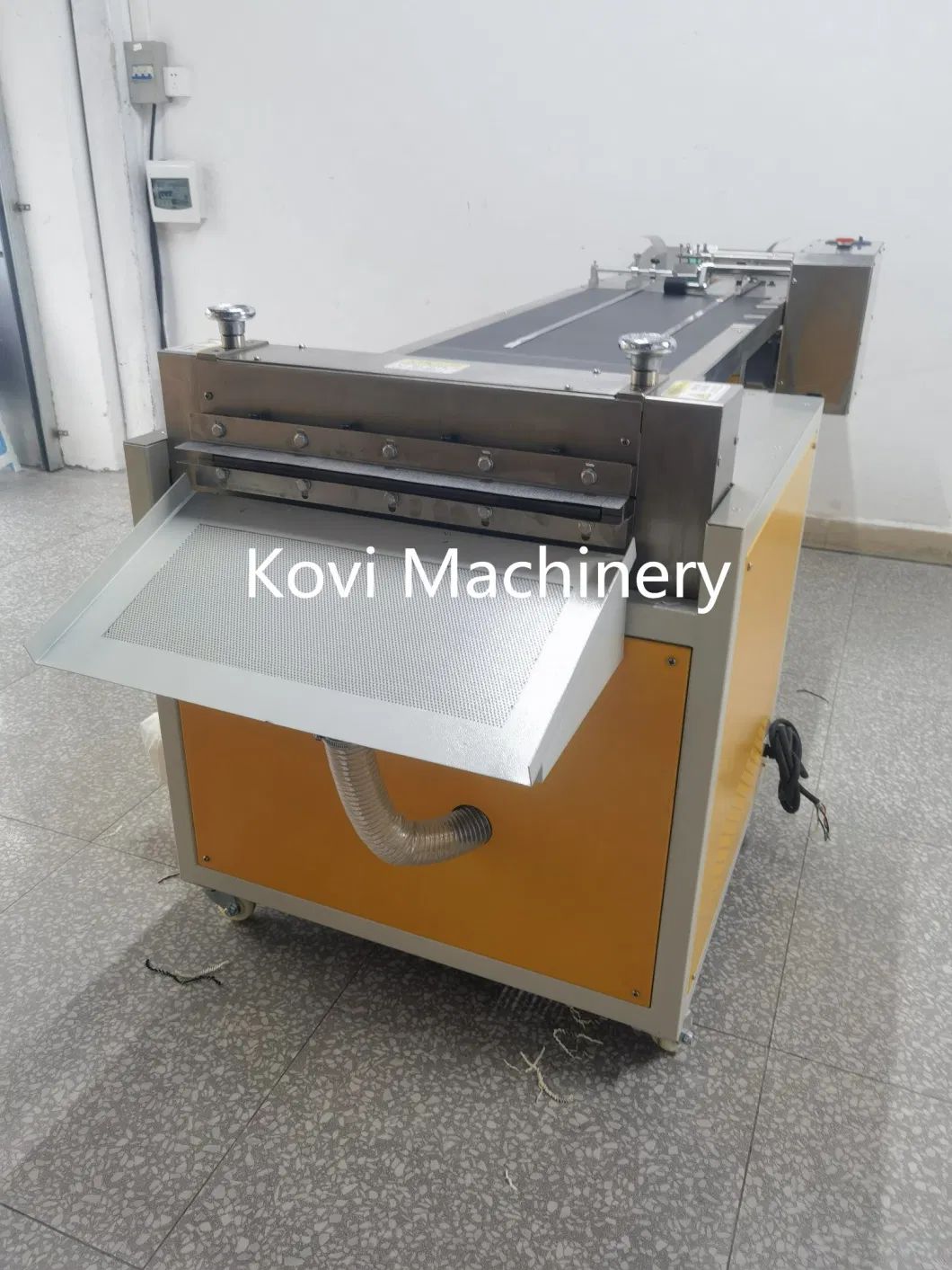 High Quality Automatic Crinkle Filler Paper Shredder Cutter Machine Small Paper Cutting Machine Gift Box Filling Paper Cutter machine