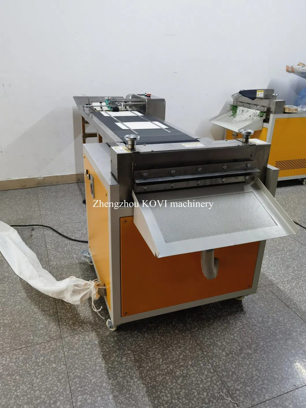Raffia Crinkle Cutter Corrugated Filled Paper Shredder Box Cardboard Cuttting Shredded Crinkle Wrapping Filling Paper Machine