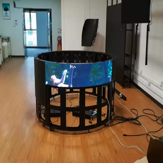 Light Weight Portable Module Curved Anti-Collision LED Panel Commercial Flexible LED Screen