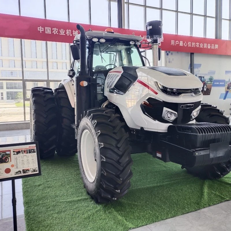 Agricultura Automatic Farmtrac 210HP 240 HP Medium Big Large Tractor