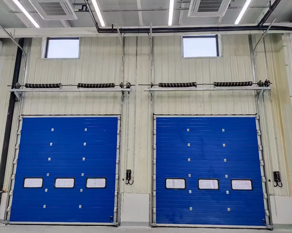 Industrial Automatic Overhead Steel Thermal Insulated Vertical Lifting Roll up Metal Exterior Garage or Sectional Door for Warehouse and Loading Docks